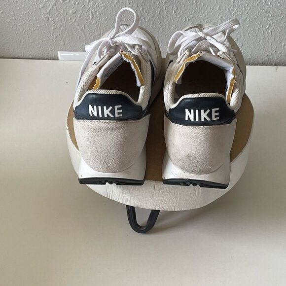 Pre-Owed Men Nike Air Tailwind 79 Running Shoes Sneakers Size 8 White Black - Picture 3 of 7